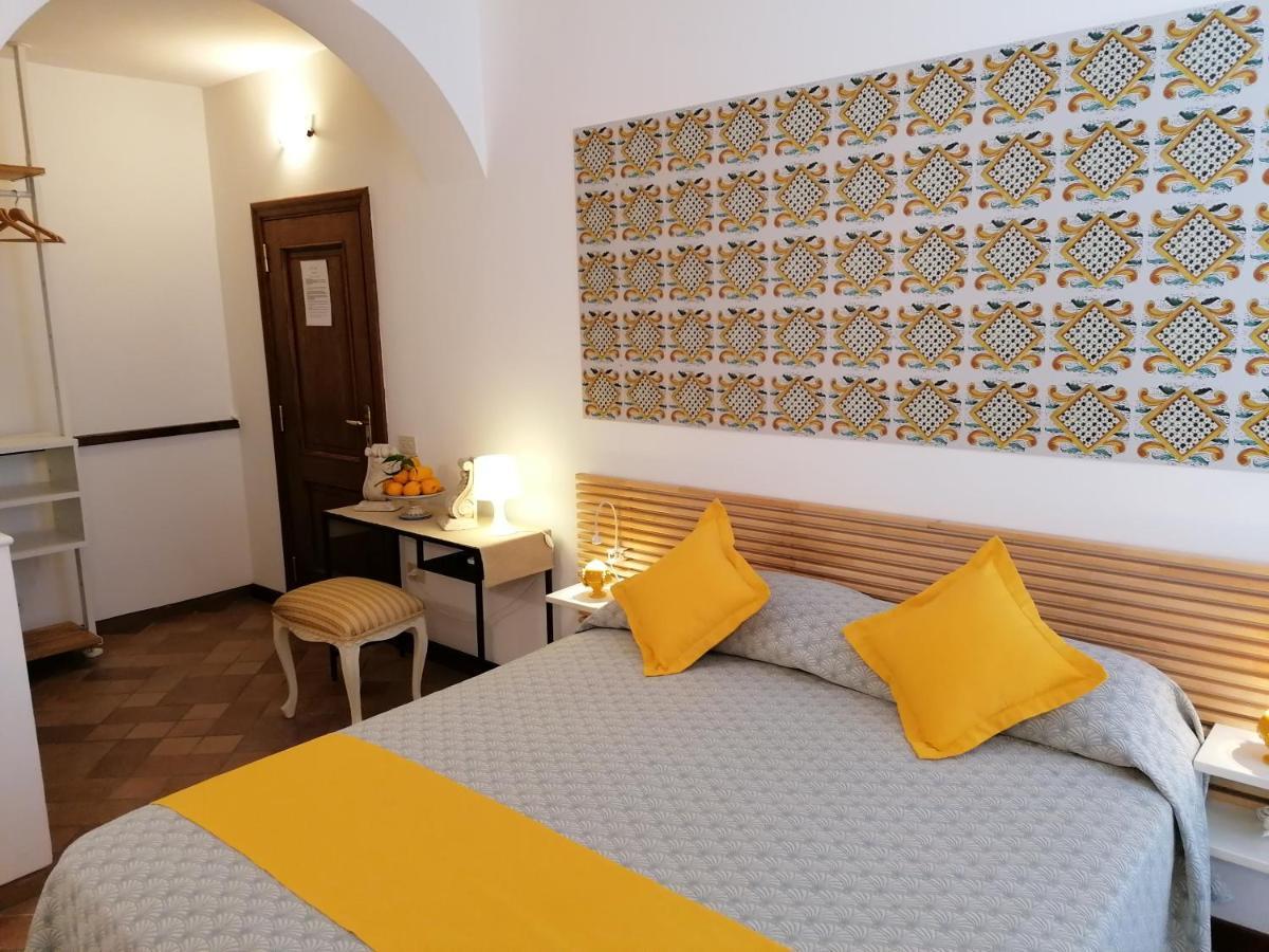 B&B Villa Teresa Σορέντο Εξωτερικό φωτογραφία