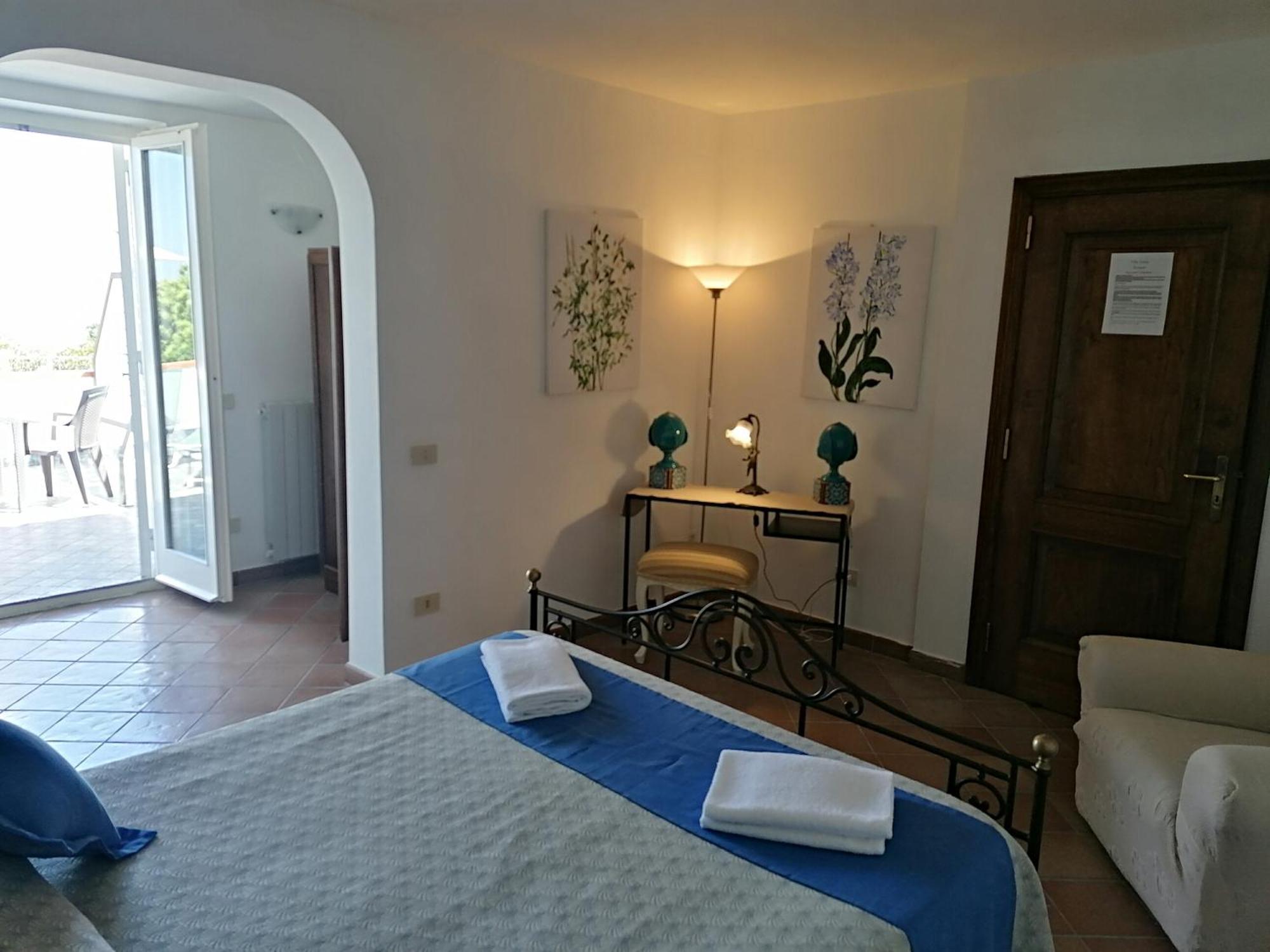 B&B Villa Teresa Σορέντο Εξωτερικό φωτογραφία